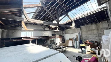 Garage at Saint-Étienne (42100)