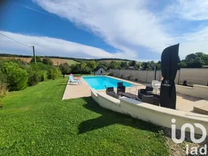 Longère à Chennegy (10190)