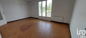 Apartment at Courlon-sur-Yonne (89140)