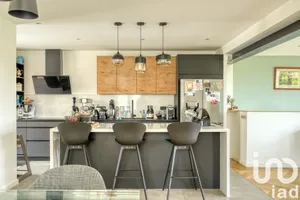 Maison à Médan (78670)