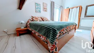 House at Saint-Martin-sur-le-Pré (51520)