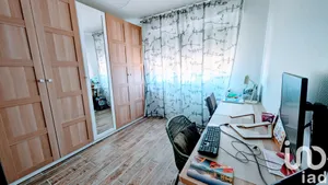 Maison à Saint-Martin-sur-le-Pré (51520)