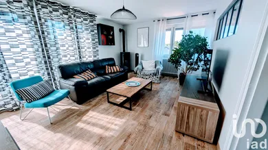 Maison à Saint-Martin-sur-le-Pré (51520)