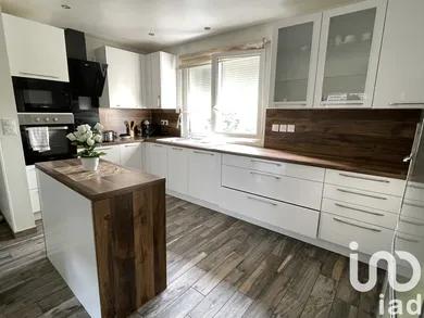 Traditional house in Isle (87170)