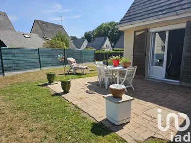 House at Saint-Sébastien-de-Morsent (27180)