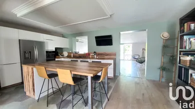 House at Champs-sur-Marne (77420)