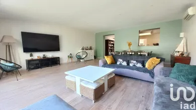 House in Champs-sur-Marne (77420)