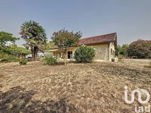 Traditional house at Saint-Sever (40500)