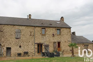 Longère à Chantrigné (53300)