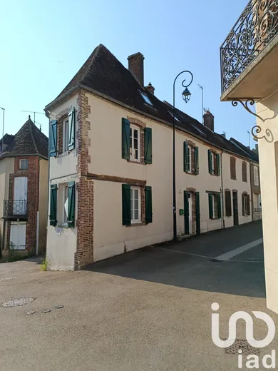 Maison de ville à Aillant-sur-Tholon (89110)