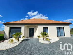 House at Châtellerault (86100)