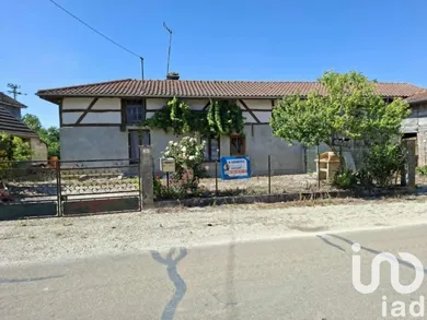 Village house at Dampierre (10240)