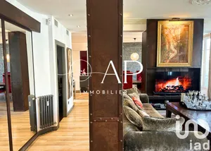 Apartment in Toulon (83000)