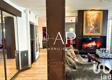 Apartment in Toulon (83000)