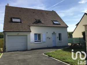 Maison traditionnelle à Fosses (95470)