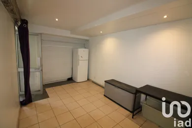 Building at Saint-Laurent-de-Cerdans (66260) — 21/23
