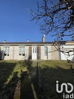 Maison à Saint-Germain-du-Puy (18390)