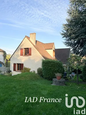 Maison traditionnelle à La Falaise (78410)