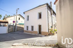 Apartment at Nézel (78410)