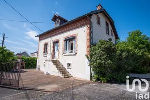 Maison traditionnelle à Saint-Pierre-lès-Nemours (77140)
