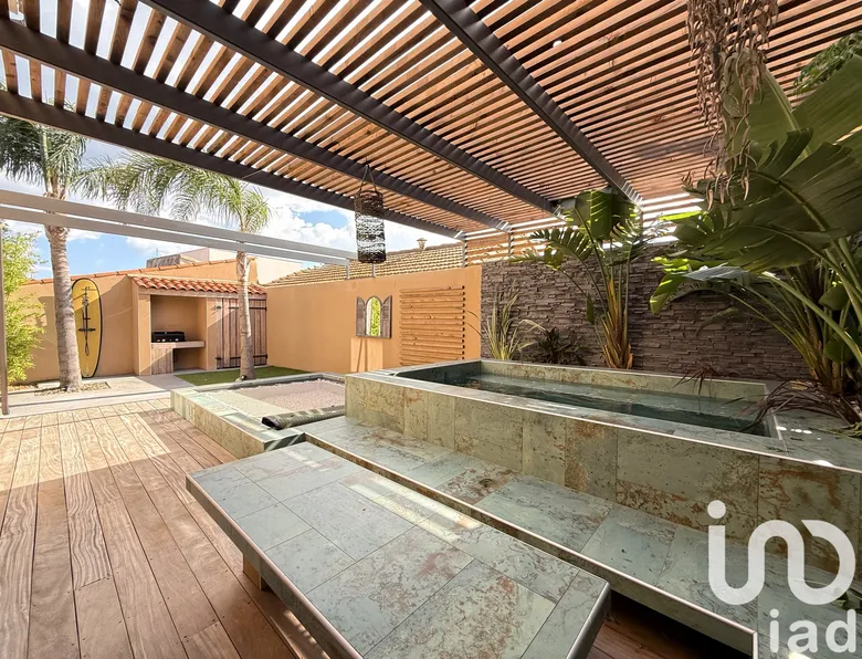 Maison 5 pièces 122 m² · à Canet-en-Roussillon · 121,6 m² · 613 000 €