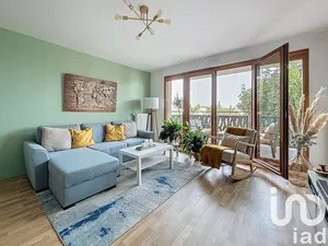 Apartment in Rosny-sous-Bois (93110)