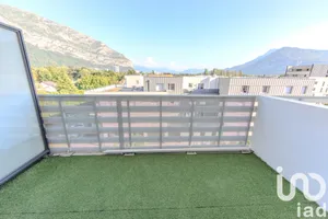 Appartement à Saint-Égrève (38120)