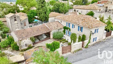 Mas à Cabrières (30210)