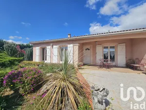 Traditional house at Saint-Nicolas-de-la-Grave (82210)