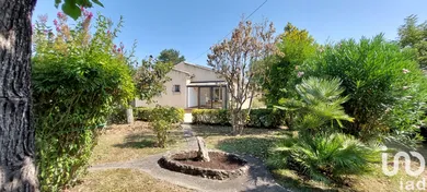 Maison traditionnelle à Mazan (84380)