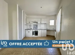 Apartment at Maclas (42520)