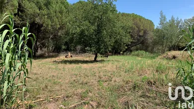 Land in Fréjus (83600)