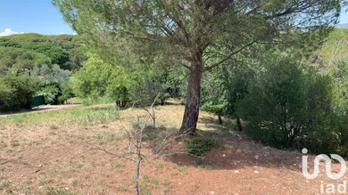 Building plot in Fréjus (83600)