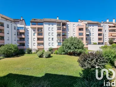 Appartement à Cran-Gevrier (74960)