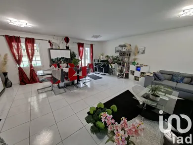 House at Candes-Saint-Martin (37500)