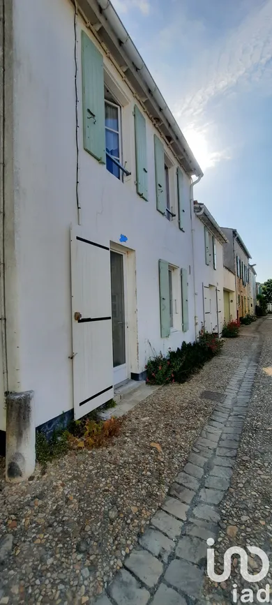 Maison de village à Sainte-Marie-de-Ré (17740)