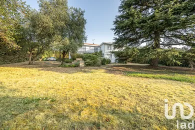 House in Niort (79000)