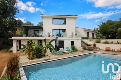 Maison à Garéoult (83136)