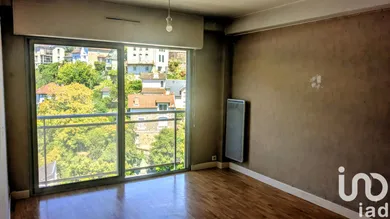 Apartment at tulle (19000)