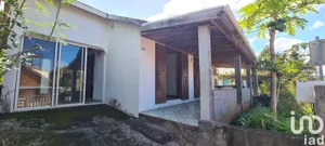 House in L'Étang-Salé (97427)