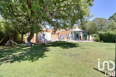 Traditional house at Saint-Maximin-la-Sainte-Baume (83470)
