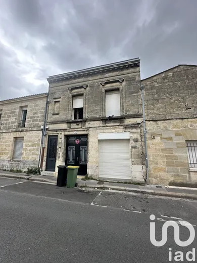 Building at Bordeaux (33800)