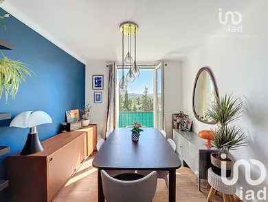 Apartment at Aix-en-Provence (13290)