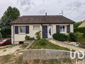 Detached house at Le Gault-Saint-Denis (28800)