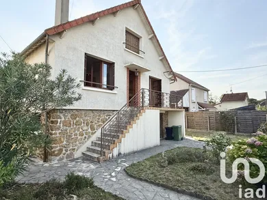 House at Viry-Châtillon (91170)