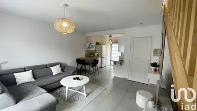 Townhouse at Chambray-lès-Tours (37170)