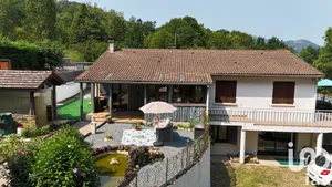 Maison traditionnelle à Saint-Paul-de-Jarrat (09000)