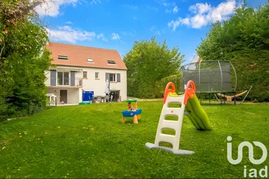 Maison à Sainte-Mesme (78730)