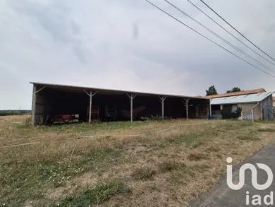 Land at Loretz-d'Argenton (79290)