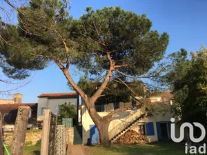 Building in Bergerac (24100)